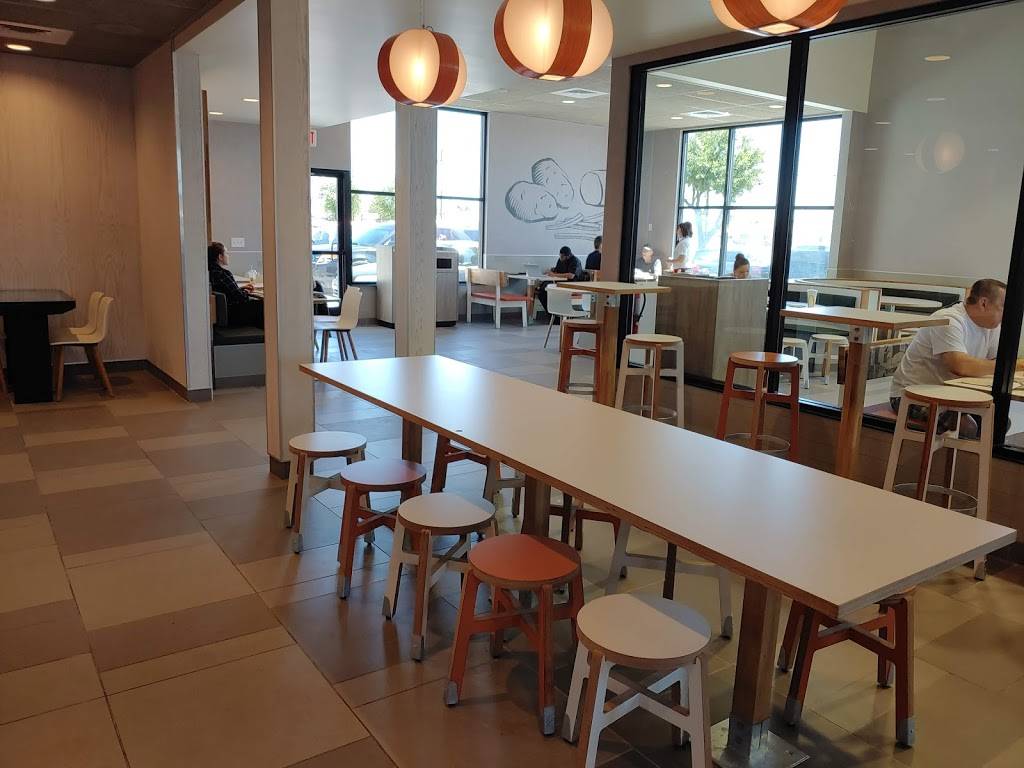 McDonalds | cafe | 4804 W Lone Mountain Rd, Las Vegas, NV 89130, USA | 7026585442 OR +1 702-658-5442