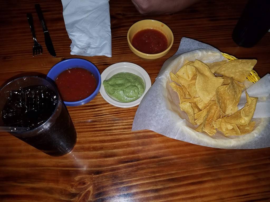 La Casa Del Sol | restaurant | 1010 W Chestnut St #4, Hoopeston, IL 60942, USA | 2172838226 OR +1 217-283-8226