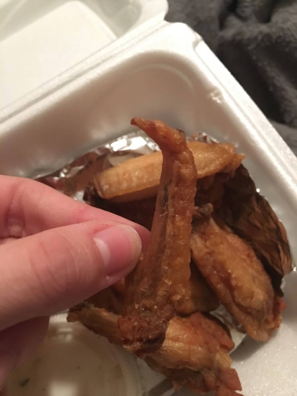 J Wings | restaurant | Fultondale, AL 35068, USA | 2058085667 OR +1 205-808-5667