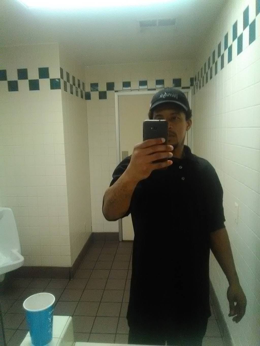 Wendys | restaurant | 11779 E. 8 Mile, Warren, MI 48089, USA | 5867731243 OR +1 586-773-1243