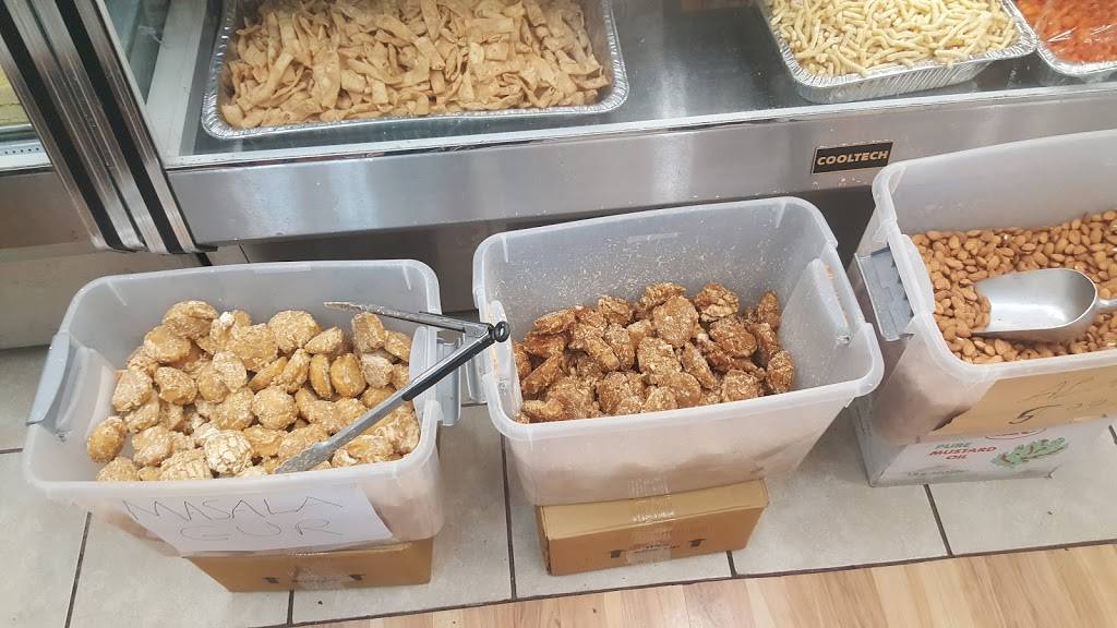 Apna Bazar | restaurant | 5627 E Kings Canyon Rd, Fresno, CA 93727, USA | 5594541230 OR +1 559-454-1230