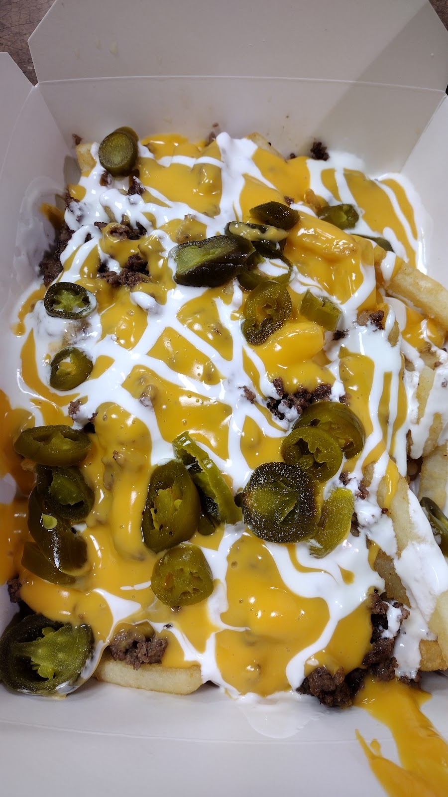 BURGER HUB | restaurant | 6231 S 27th St, Greenfield, WI 53221, USA | 4145740099 OR +1 414-574-0099