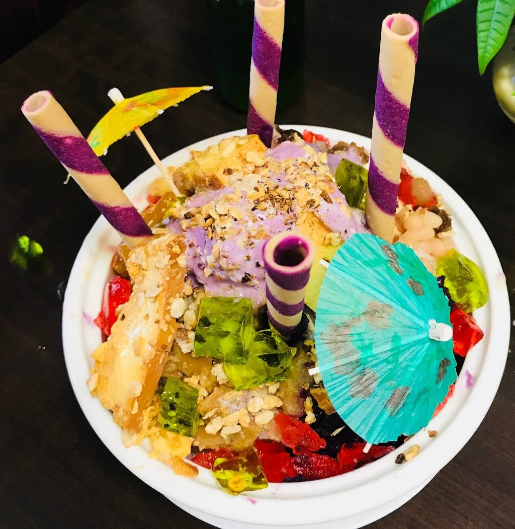 HANG-OUTS | restaurant | 1708 Eglinton Ave W, York, ON M6E 2H5, Canada | 4168439841 OR +1 416-843-9841