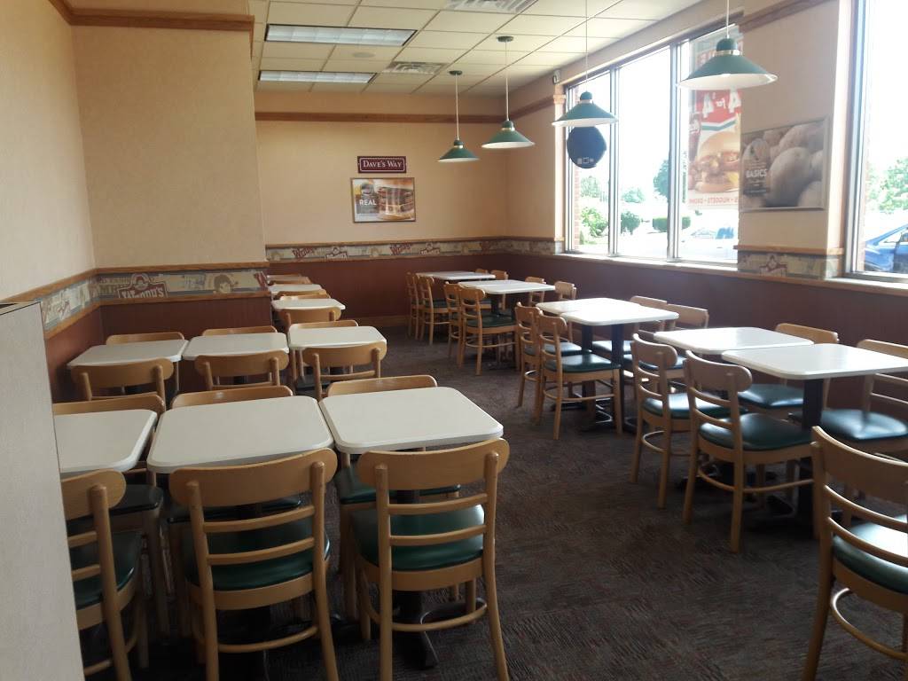 Wendys | restaurant | 1360 Silas Deane Hwy, Rocky Hill, CT 06067, USA | 8607340392 OR +1 860-734-0392