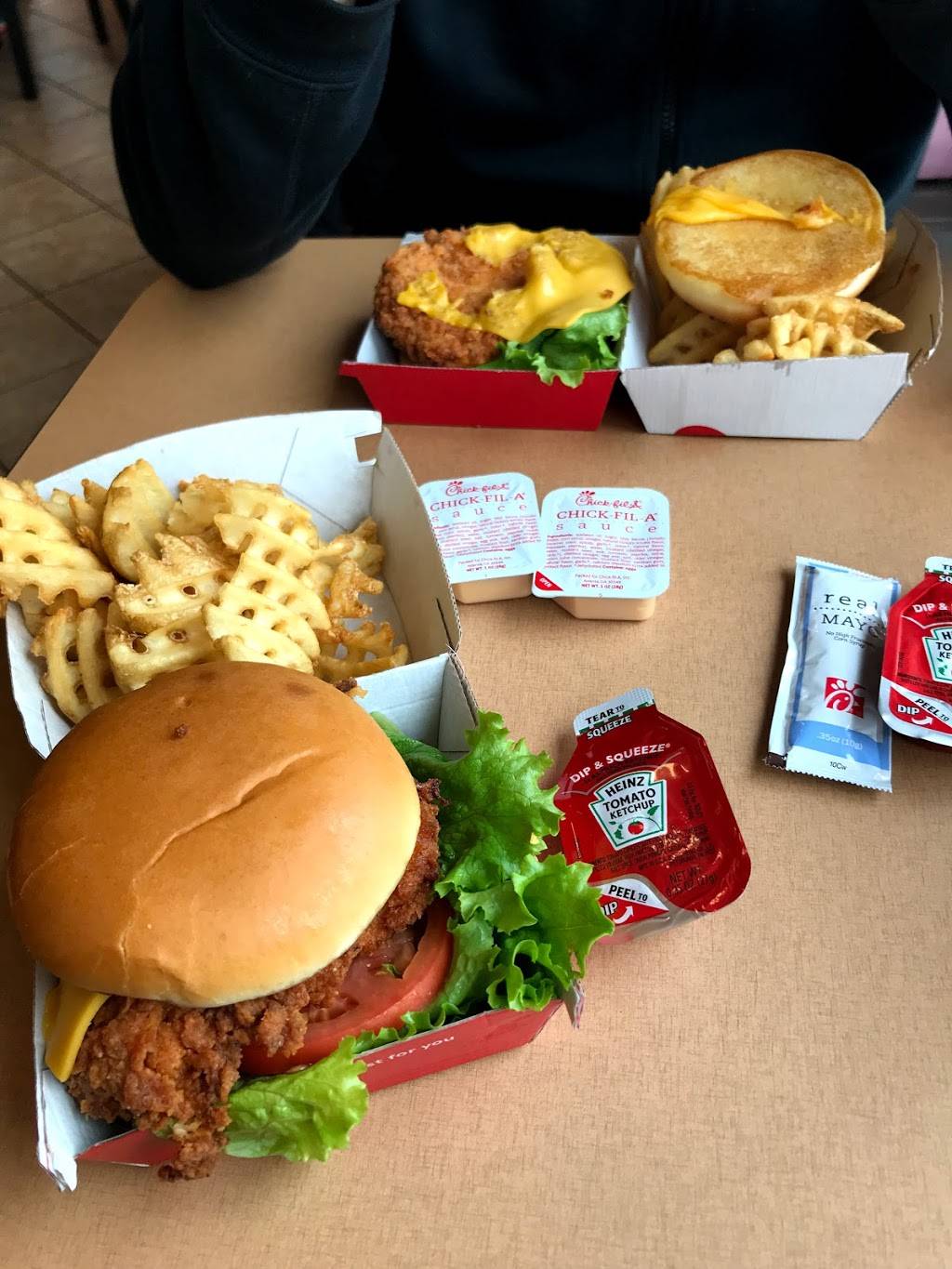 Chick-fil-A | restaurant | 6108C Arlington Blvd, Falls Church, VA 22044, USA | 7035330288 OR +1 703-533-0288