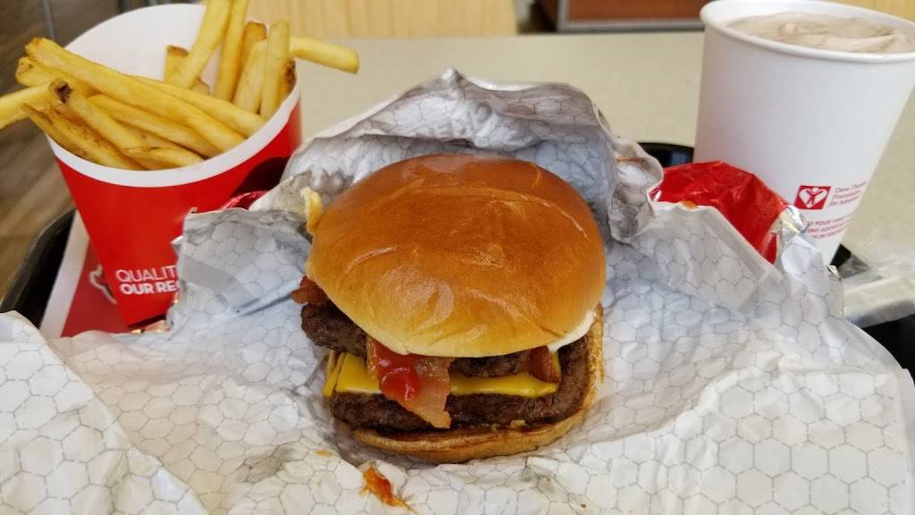 Wendys | restaurant | 2751 Wilshire Dr, Orlando, FL 32835, USA | 4072922039 OR +1 407-292-2039