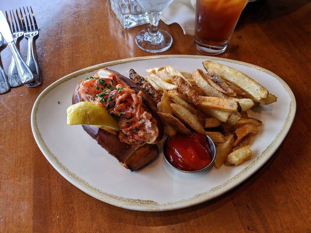 C.I. Shenanigans | restaurant | 3017 Ruston Way, Tacoma, WA 98402, USA | 2537528811 OR +1 253-752-8811