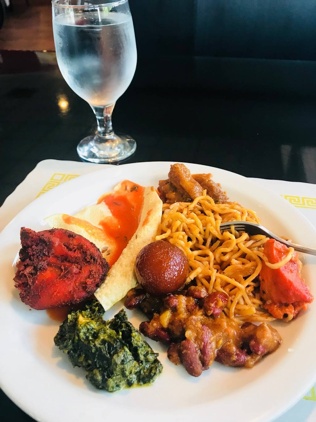 Curry Place | restaurant | 385 Muddy Branch Rd, Gaithersburg, MD 20878, USA | 3013558077 OR +1 301-355-8077