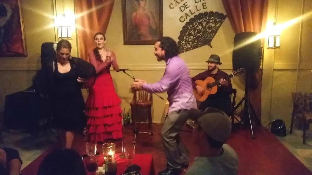 Carmens De La Calle | restaurant | 320 N Flores St, San Antonio, TX 78205, USA | 2102814349 OR +1 210-281-4349