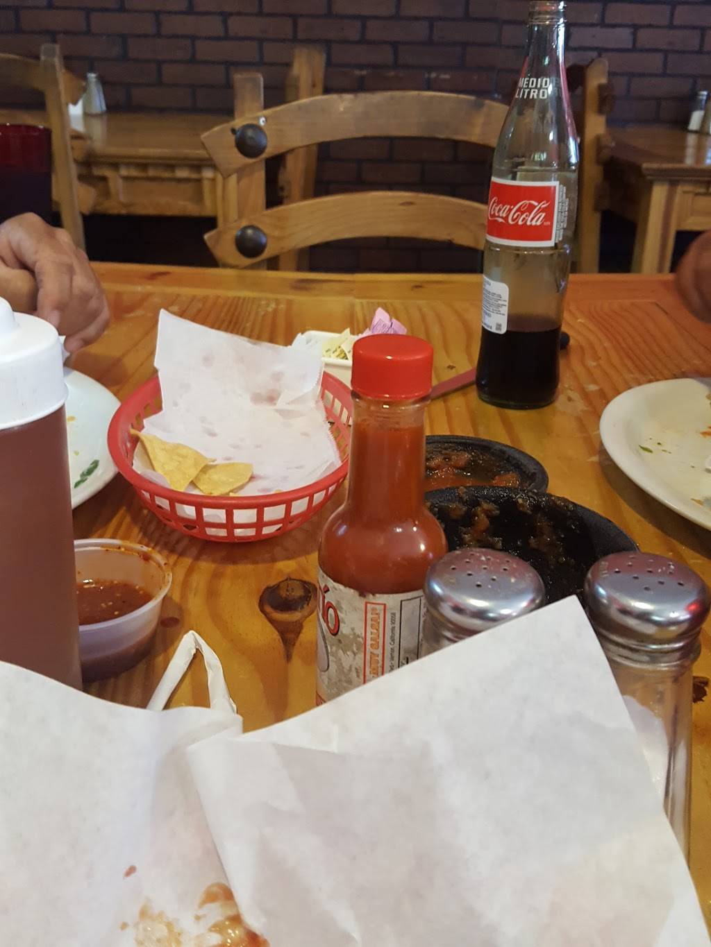 El Jalisciense Mexican Grill | restaurant | 301 5th St, Arbuckle, CA 95912, USA | 5304763564 OR +1 530-476-3564