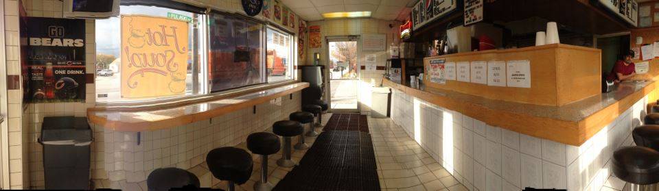 Nickys Hot Dogs | restaurant | 4601 S Pulaski Rd, Chicago, IL 60632, USA | 7735234555 OR +1 773-523-4555