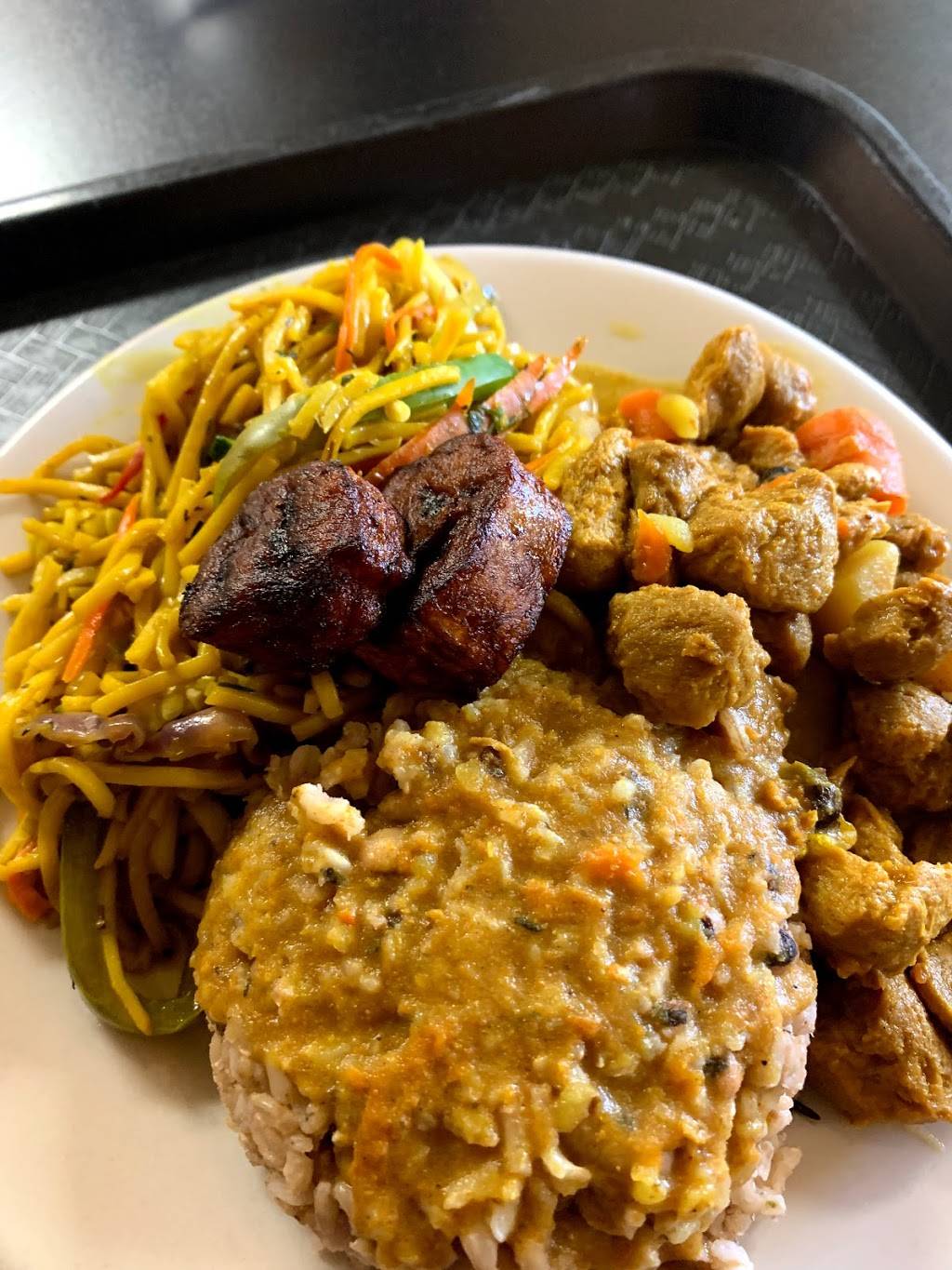 Healthfull Essence | restaurant | 875 York Ave SW, Atlanta, GA 30310, USA | 4048060830 OR +1 404-806-0830