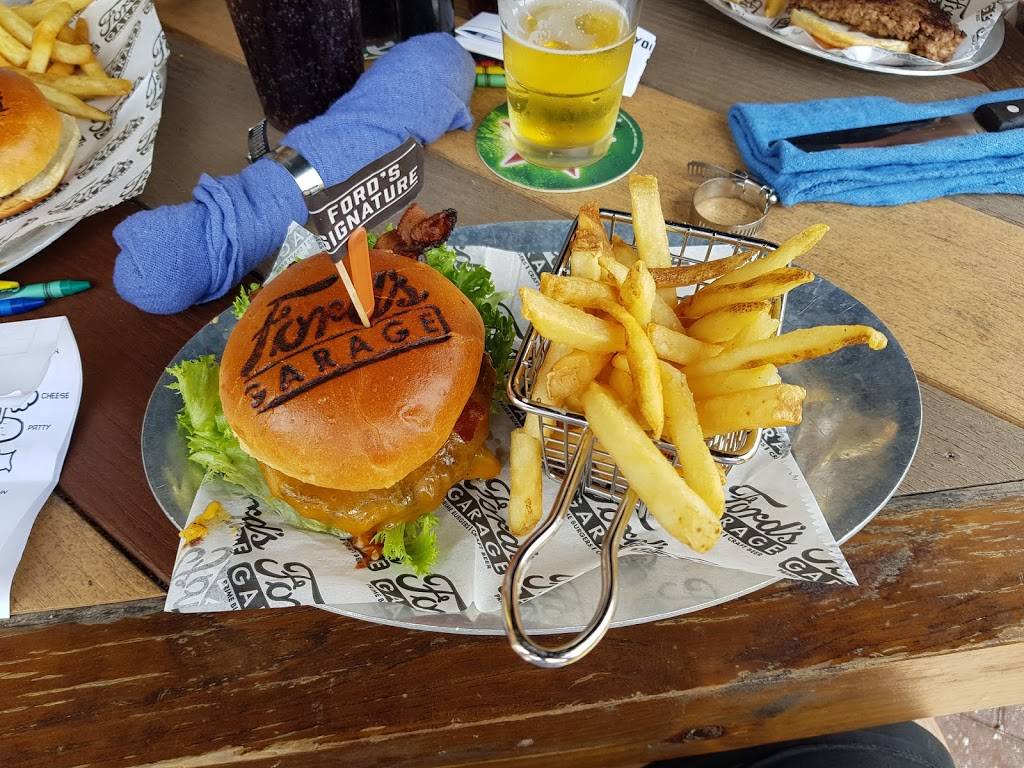 Fords Garage | restaurant | 10801 Corkscrew Rd Suite 519, Estero, FL 33928, USA | 2394953673 OR +1 239-495-3673