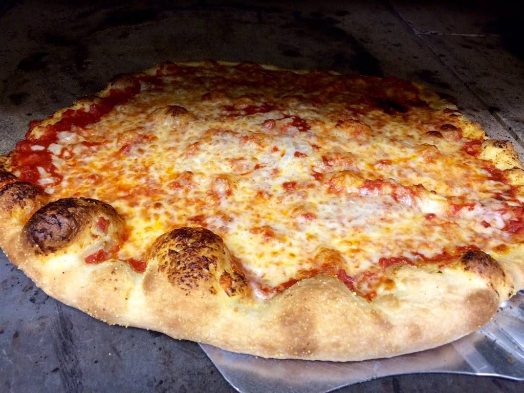 The Hornets Nest Sub Shop | restaurant | 134 Park St Suite 2, North Reading, MA 01864, United States | 9786642007 OR +1 978-664-2007