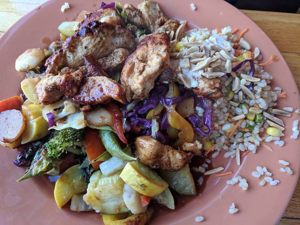 East West Cafe | restaurant | 557 Summerfield Rd, Santa Rosa, CA 95405, USA | 7075466142 OR +1 707-546-6142