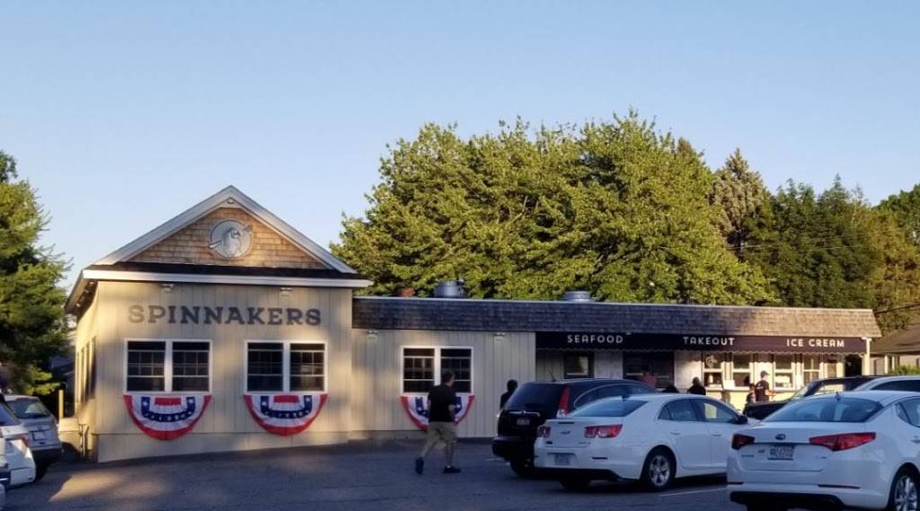 Spinnakers Seafood Restaurant | restaurant | 31270_00105-021, Wells, ME 04090, USA | 2072169291 OR +1 207-216-9291