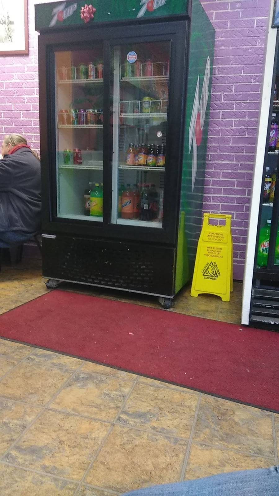 Goldens Fish & Chicken | restaurant | 5102 E Washington St, Indianapolis, IN 46219, USA | 3173757550 OR +1 317-375-7550