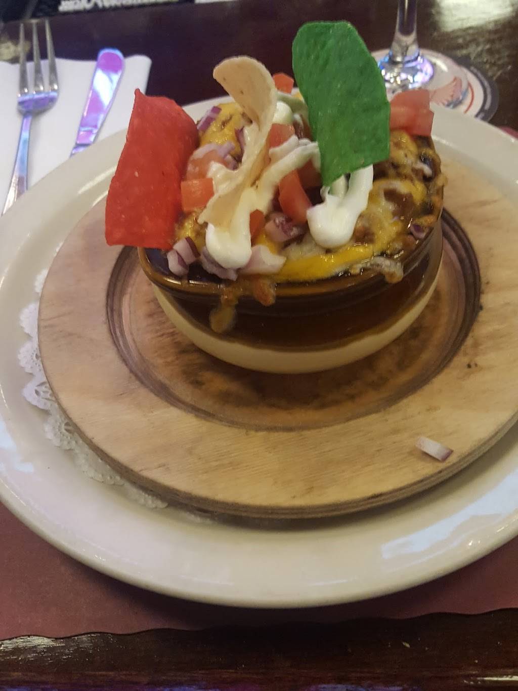 The St James | restaurant | 190 2nd St, Mineola, NY 11501, USA | 5167423040 OR +1 516-742-3040