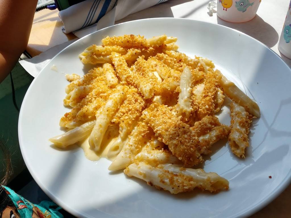 Sturbridge Seafood | restaurant | 376 Main St, Sturbridge, MA 01566, USA | 5083472600 OR +1 508-347-2600