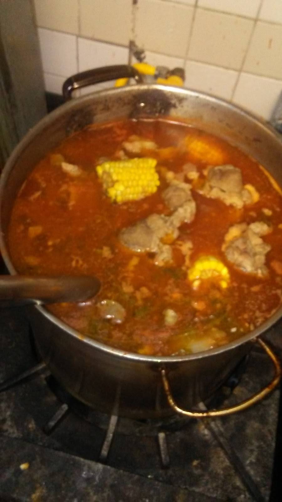 Santos Cafe #3 | restaurant | 1419 Castroville Rd, San Antonio, TX 78237, USA | 2105602075 OR +1 210-560-2075