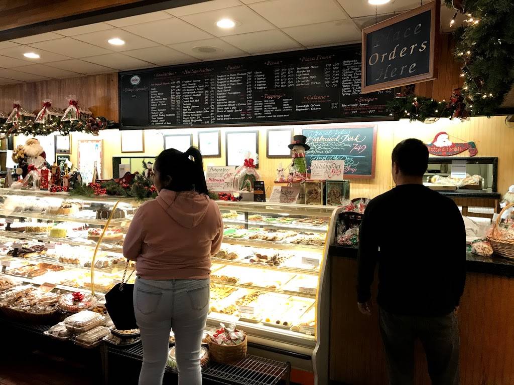 The Original Giulianos Delicatessen in Gardena | bakery | 1138 W Gardena Blvd, Gardena, CA 90247, USA | 3103236990 OR +1 310-323-6990