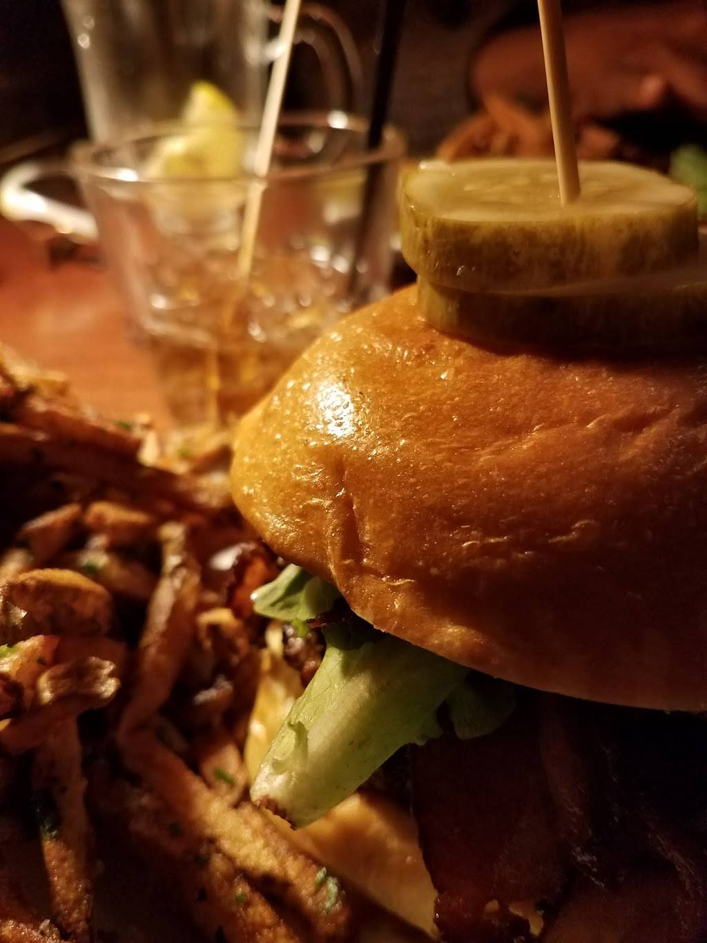 Red Star Fells Point | restaurant | 906 S Wolfe St, Baltimore, MD 21231, USA | 4106750212 OR +1 410-675-0212