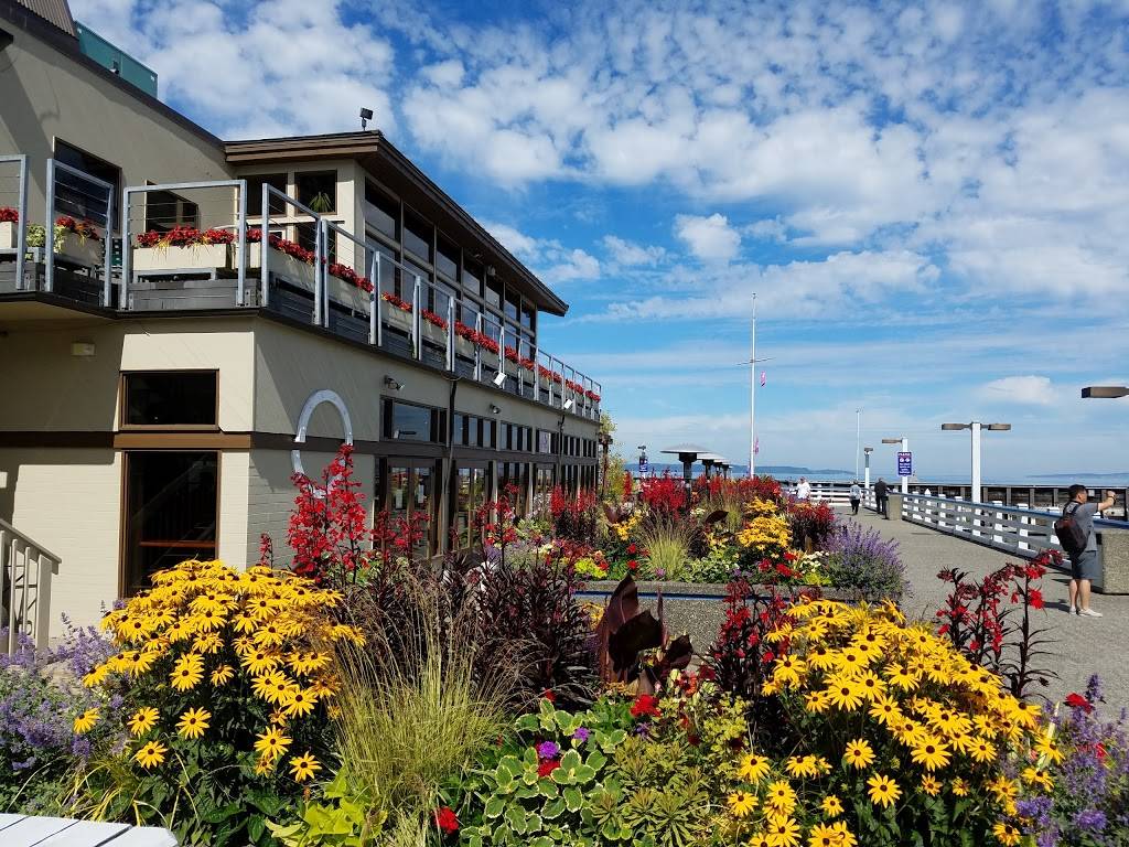 Anthonys HomePort & Beach Cafe Edmonds | restaurant | 456 Admiral Way, Edmonds, WA 98020, USA | 4257714400 OR +1 425-771-4400