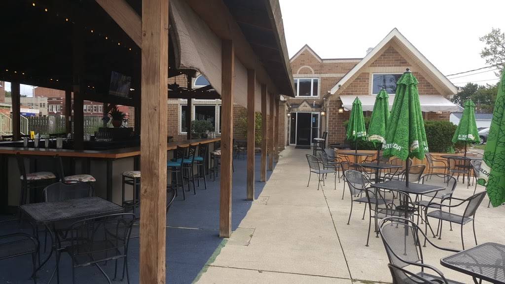 Allure Bistro and Social Club | restaurant | 38040 3rd St, Willoughby, OH 44094, USA | 4403068226 OR +1 440-306-8226