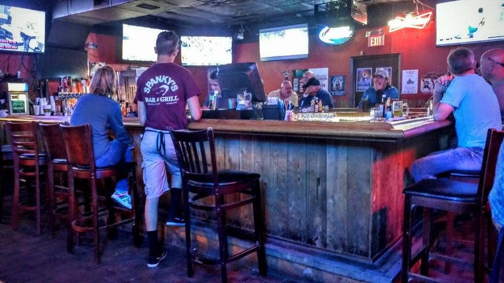 Spankys Bar & Grill | restaurant | 1703 N 16th St, Orange, TX 77630, USA | 4098862949 OR +1 409-886-2949