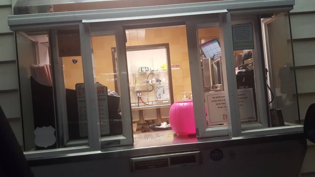 Dunkin | bakery | 518 Salem St, Wakefield, MA 01880, USA | 7812462846 OR +1 781-246-2846