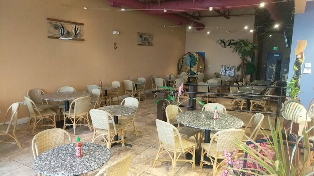 Yummy Pho Noodle House | restaurant | 18671 Mainstreet, Parker, CO 80134, USA | 3038053888 OR +1 303-805-3888