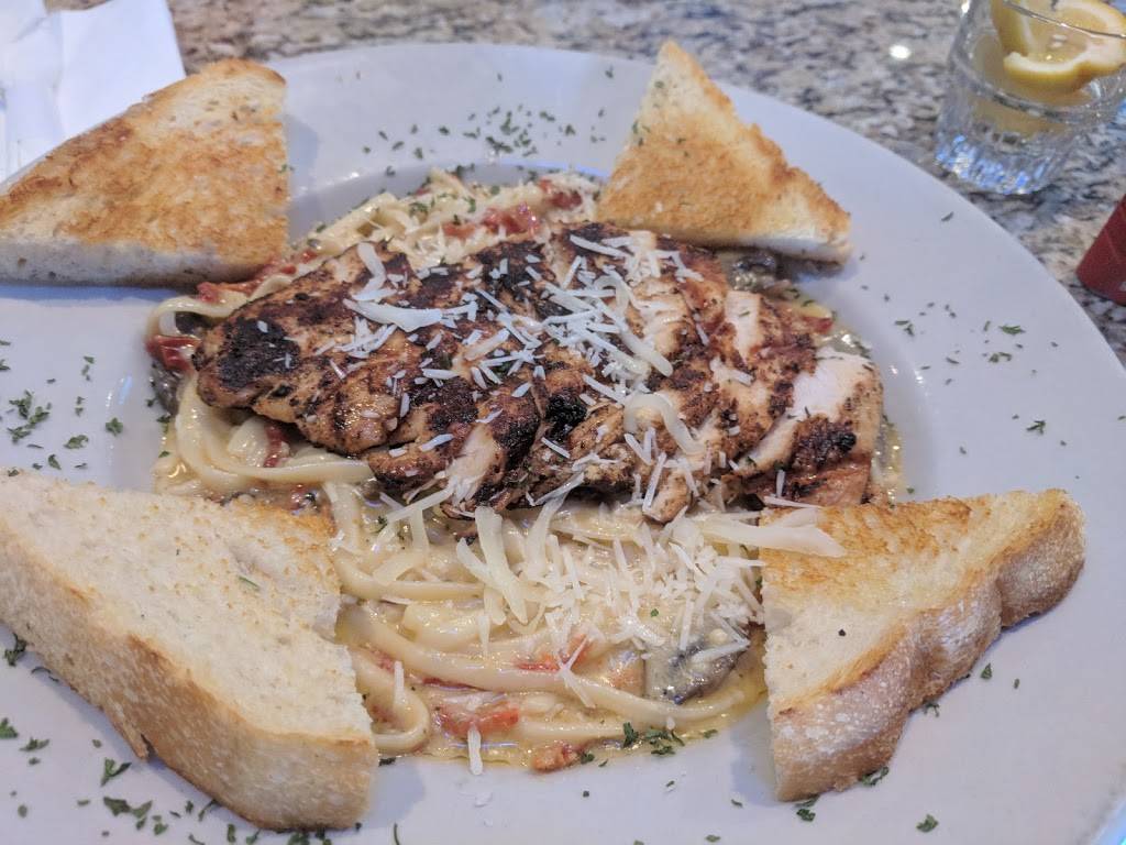 The Hideaway | restaurant | 14902 Preston Rd, Dallas, TX 75254, USA | 9726615221 OR +1 972-661-5221