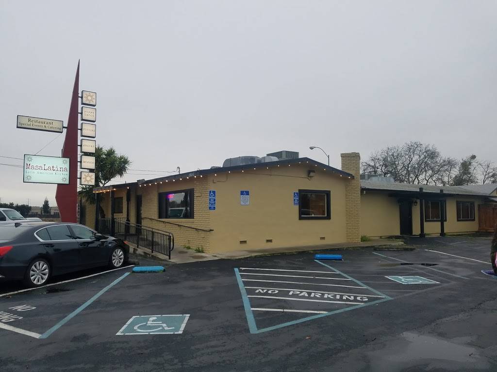 Masa Latina | restaurant | 1800 W Yosemite Ave, Manteca, CA 95337, USA | 2096474928 OR +1 209-647-4928