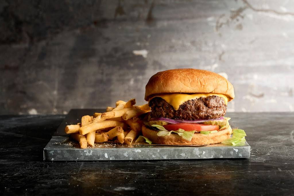 Brick House Tavern + Tap | restaurant | 1461 Butterfield Rd, Downers Grove, IL 60515, USA | 6309631104 OR +1 630-963-1104