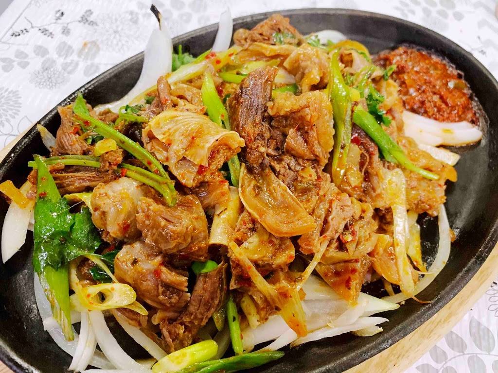 Xiao Chuan Dian | restaurant | 8 Henry Ave, Palisades Park, NJ 07650, USA | 2014292226 OR +1 201-429-2226