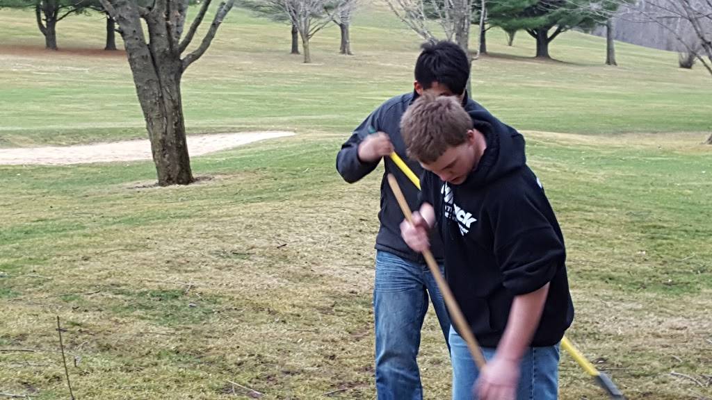 Quail Run Golf Links | restaurant | 25275 Co Hwy Y, Richland Center, WI 53581, USA | 6086473117 OR +1 608-647-3117