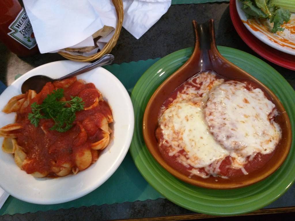 Village Pizza Restaurant | restaurant | 353 CT-165, Preston, CT 06365, USA | 8608871930 OR +1 860-887-1930