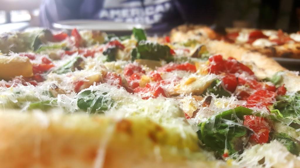 Marquee Pizzeria | restaurant | 920 E 2nd Ave #123, Coralville, IA 52241, USA | 3193331018 OR +1 319-333-1018