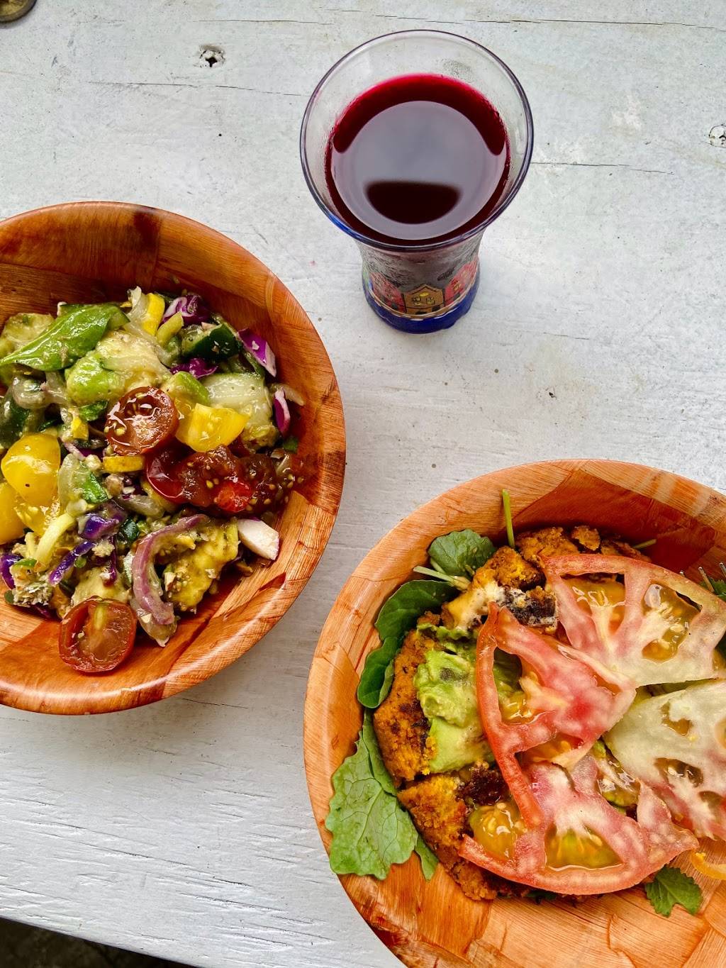 Floresta Delray Vegan Cafe | restaurant | 2219 Seacrest Blvd Unit 1, Delray Beach, FL 33444, USA | 5615016768 OR +1 561-501-6768