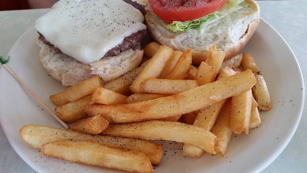 Wolfes Diner | restaurant | 625 N U.S. 15, Dillsburg, PA 17019, USA | 7174322101 OR +1 717-432-2101