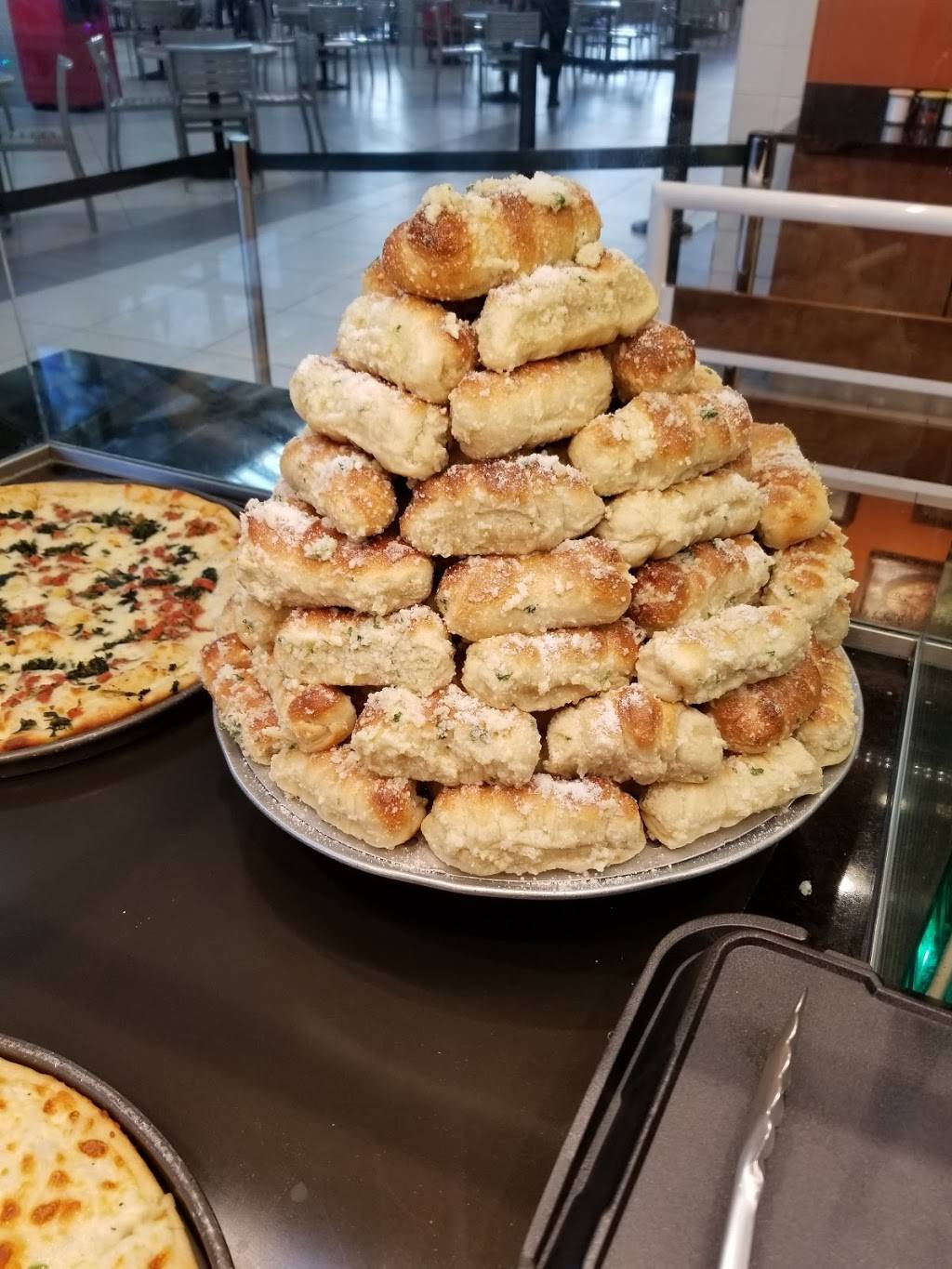 Villa Italian Kitchen | restaurant | 8200 Vineland Ave Unit 1201, Orlando, FL 32821, USA | 4074651777 OR +1 407-465-1777