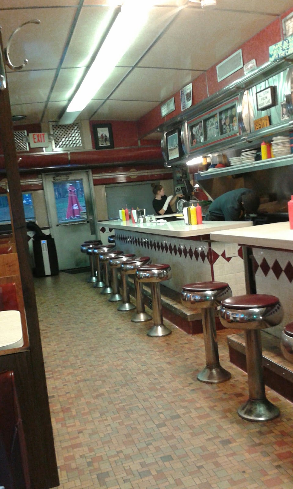 Matties Diner | restaurant | 915 Hamilton St, Charlotte, NC 28206, USA | 7043761020 OR +1 704-376-1020