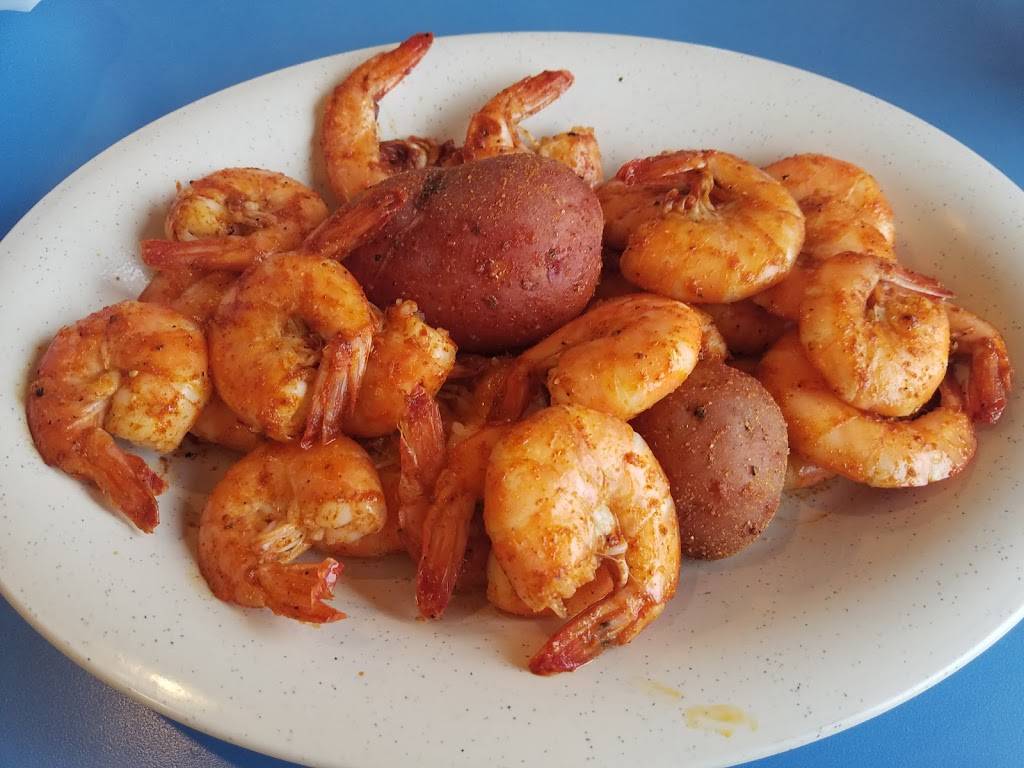 Fannett Seafood | restaurant | 18746 FM 365, Beaumont, TX 77705, USA | 4097942177 OR +1 409-794-2177