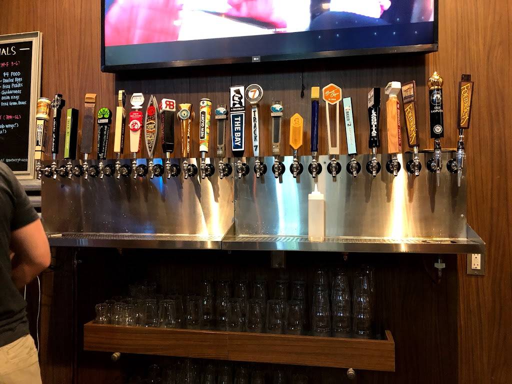 TAPT Beer & Kitchen | restaurant | 259 W Washington Ave, Sunnyvale, CA 94087, USA | 4086178278 OR +1 408-617-8278