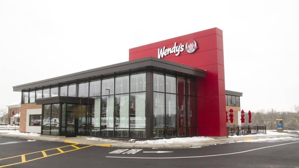Wendys | restaurant | 5330 Highway 52 N, Rochester, MN 55901, USA | 5072520453 OR +1 507-252-0453