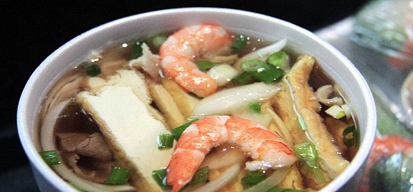 Saigon Bay Express | restaurant | 6000 J St, Sacramento, CA 95819, USA | 9162786490 OR +1 916-278-6490