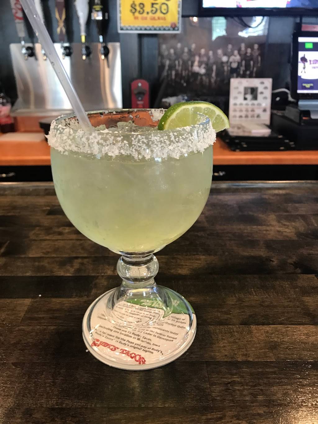 Rudys Tacos | restaurant | 150 S 14th Ave, Eldridge, IA 52748, USA | 5632856844 OR +1 563-285-6844