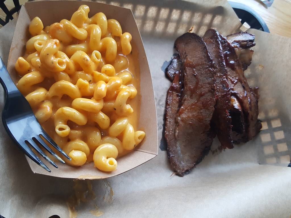 Deets BBQ | restaurant | 1385 Conant St D, Maumee, OH 43537, USA | 4198932335 OR +1 419-893-2335