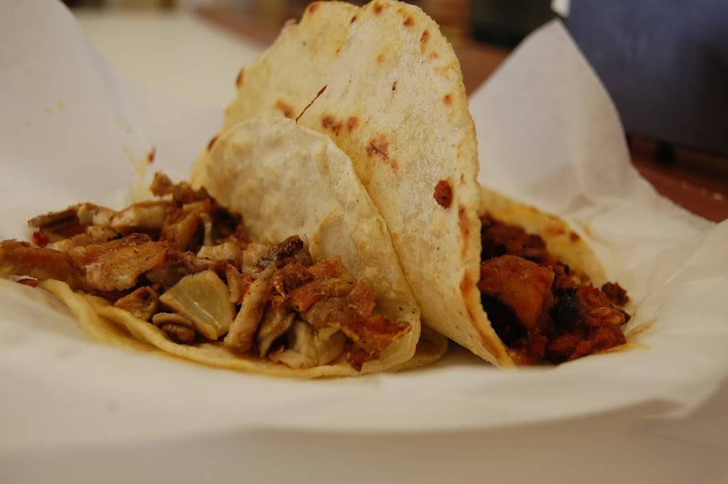 La Mexicana | restaurant | 170 E Washington St, Painesville, OH 44077, USA | 4403581164 OR +1 440-358-1164