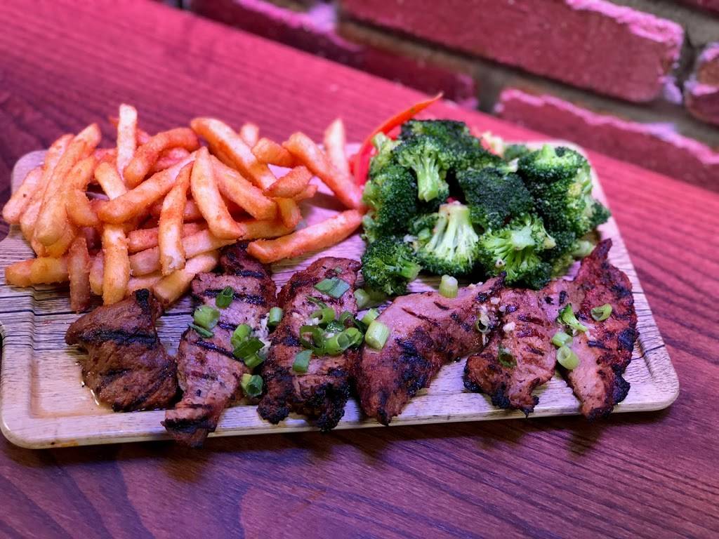 Crafthouse | restaurant | 1888 Explorer St, Reston, VA 20190, USA | 5719269931 OR +1 571-926-9931